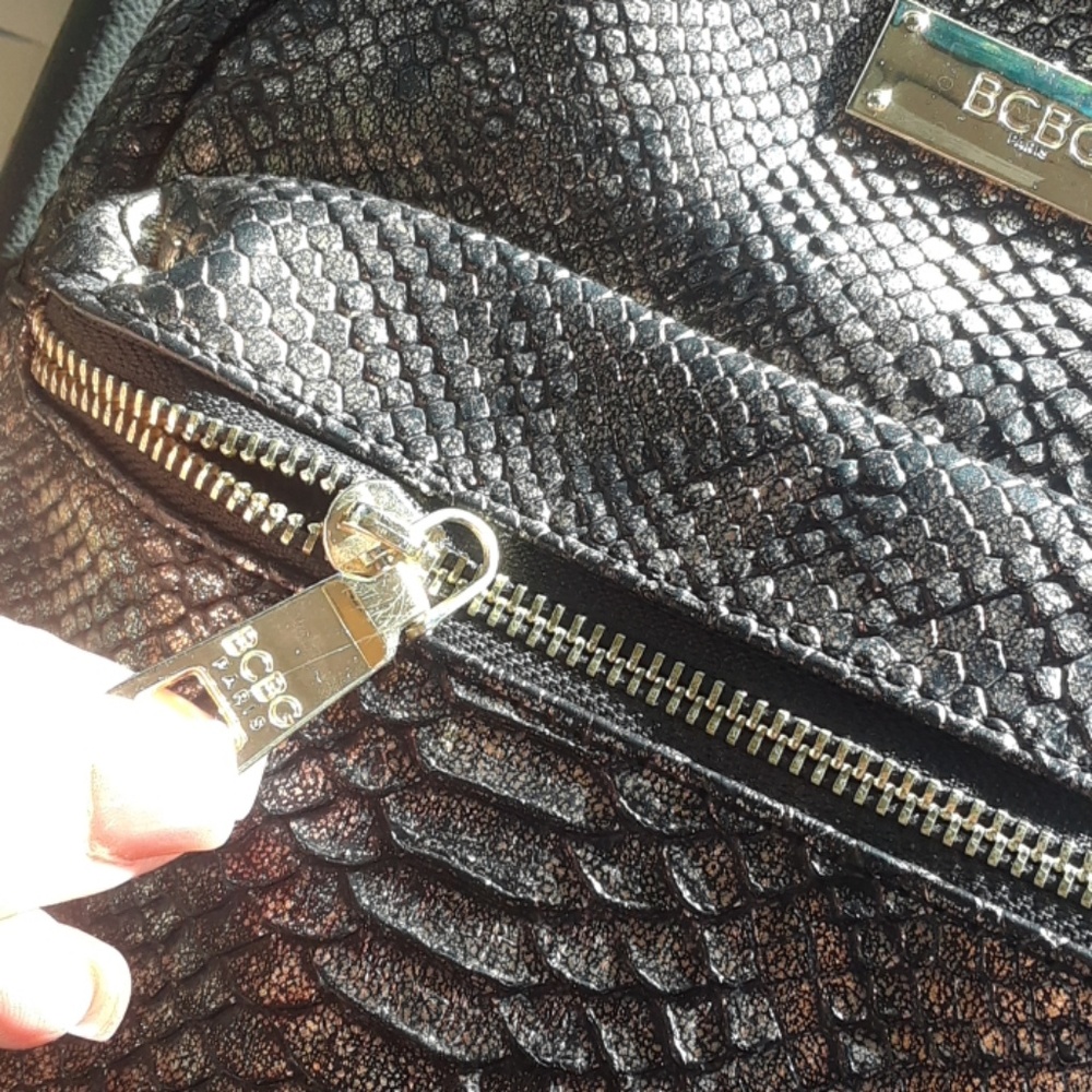 BCBG Mini Backpack ๐๐๐ - Picture 3 of 7